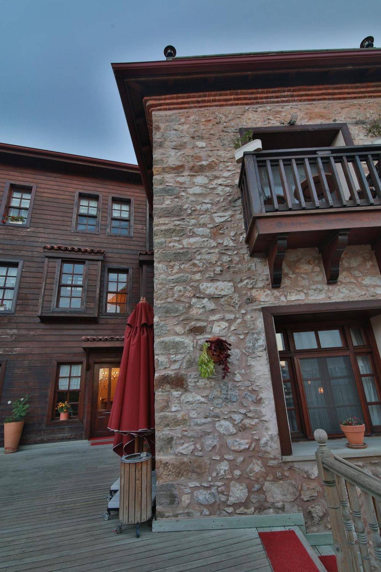 Isparta Historical Mansion Eskiciler Konagi - Cittaslow Эгридир Экстерьер фото